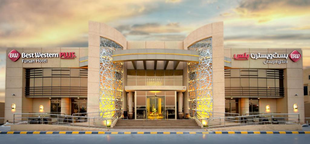 Best Western Plus Fursan Hotel